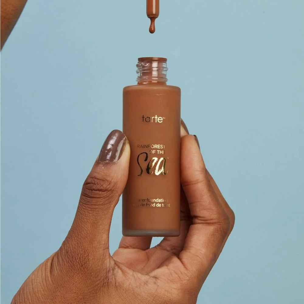 RARE TARTE SEA FOUNDATION - Picture 10 of 15